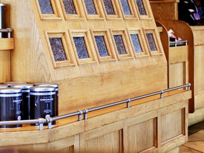 The Coffee Bean & Tea Leaf