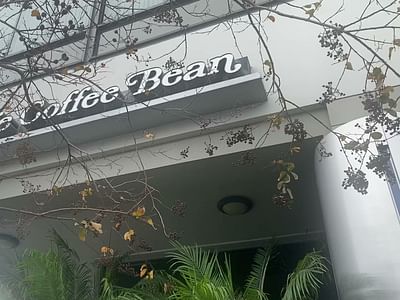 The Coffee Bean & Tea Leaf