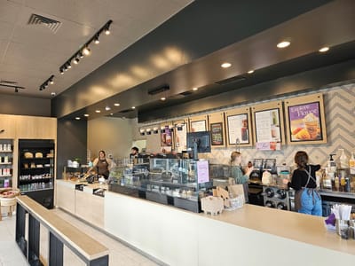 The Coffee Bean & Tea Leaf