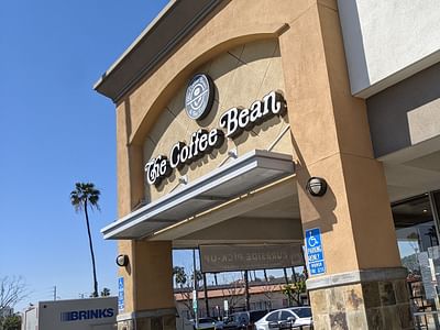 The Coffee Bean & Tea Leaf