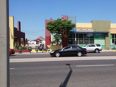 The Coffee Bean & Tea Leaf