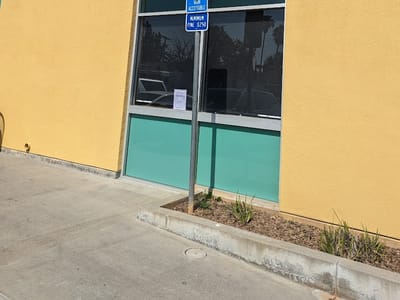 The Coffee Bean & Tea Leaf