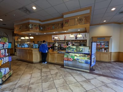 The Coffee Bean & Tea Leaf