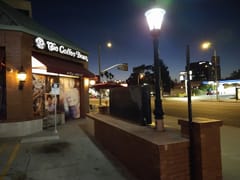 The Coffee Bean & Tea Leaf