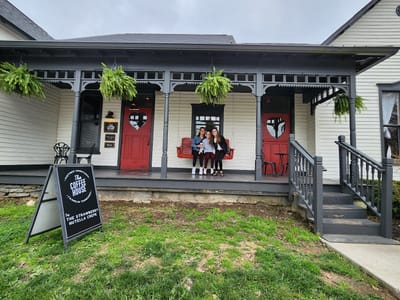 The Coffee House at Second and Bridge