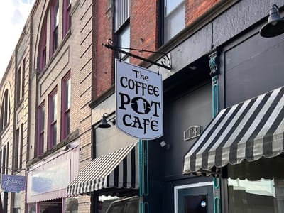 The Coffee Pot Café