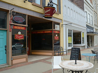 The Creme Coffee House