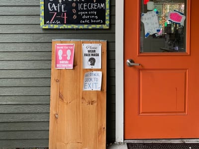 The Crooked Mile Cafe and Crooked Cones at Rosemont