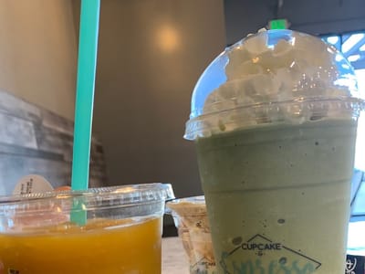 The Cupcake & Espresso Bar