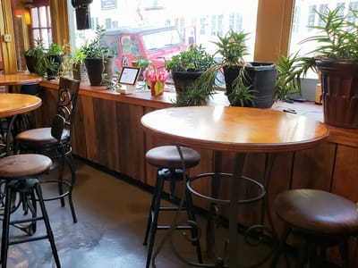 The Daily Grind Coffee Shop and Deli