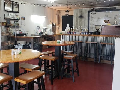 The Delightful Maple Cafe