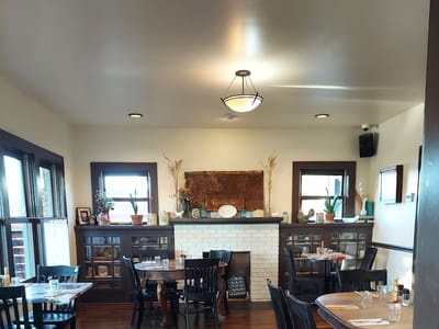 The Farmer's Table Cafe