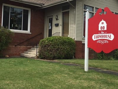 The Farmhouse Coffee and Gift Shop