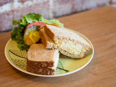 The Fig Tree Coffee, Art, & Music Lounge