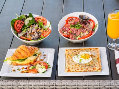 The French Café - Hamlin