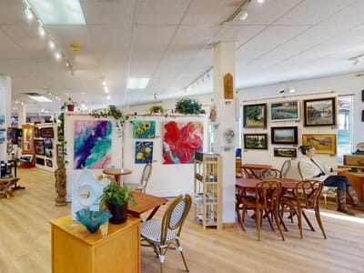 The Gallery In Mount Shasta