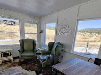 The Giggling Goat - Coffee, Community, Craft