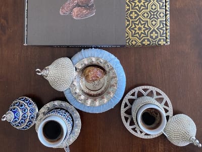 The Golden Dates Cafe