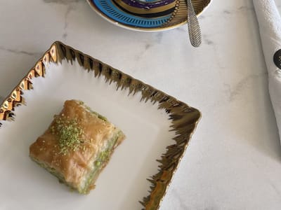 The Golden Dates Cafe