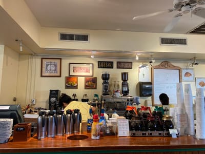 The Golden Pear Cafe