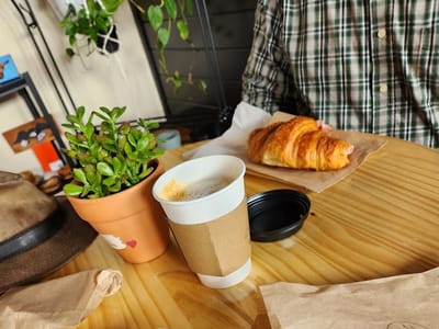 The Green Bean Coffee & Sweet Shop