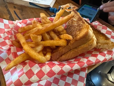 The Hole In The Wall Cafe