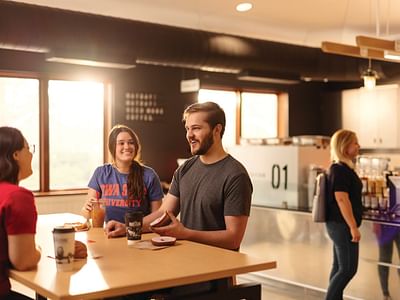 The Hub-The Roasterie & Heaping Plato