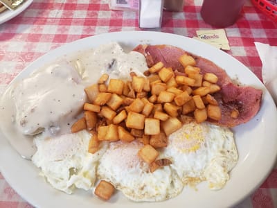 The Hungry Bear Cafe