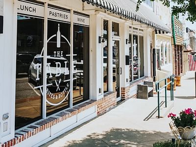 The Lakehouse & The Table