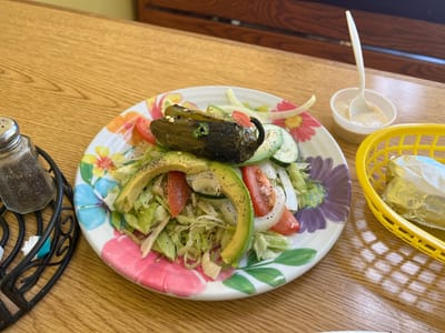 The Lakes Coffee & Deli