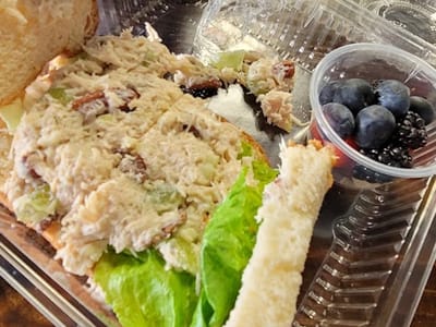 The Lazy Llama Coffee & Treats