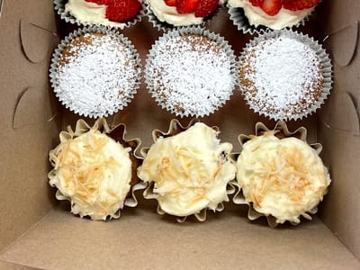 The Little Dipper Café & Bakery