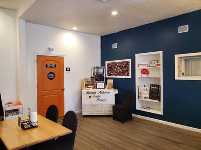 The Little Fox Cafe and Bakery