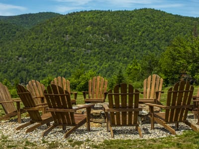 The Log House Restaurant and Pub