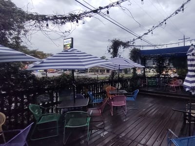 The Logon Cafe & Pub