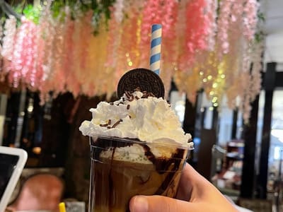 The Looking Glass Cafe