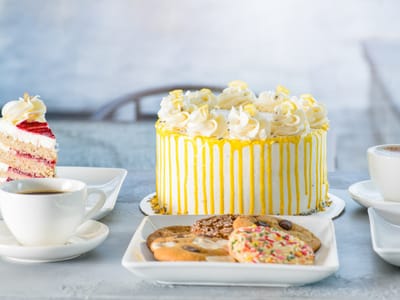 The Market at Cafe Zuppina | Coffee & Dessert Shop