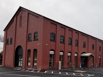 The Old Bat Factory Mobil Station