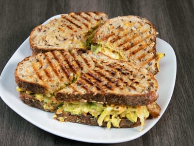 The Owl's Nest coffee + pastries