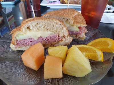 The Pampered Palate Cafe