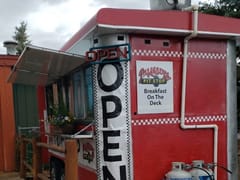 The pit stop, breakfast kn the deck