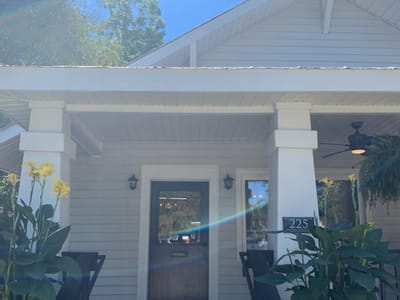 The Polo Grounds Cafe