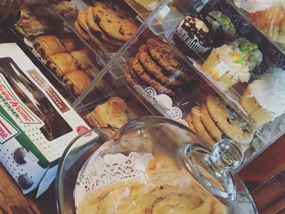 The Red Geranium Coffee Cottage