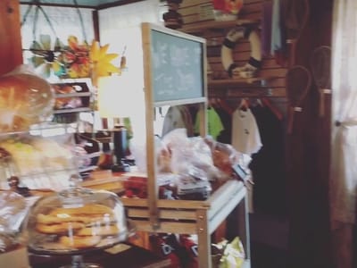 The Red Geranium Coffee Cottage