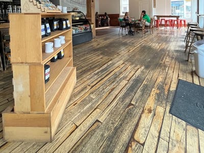 The Red Roaster Coffee & Eatery