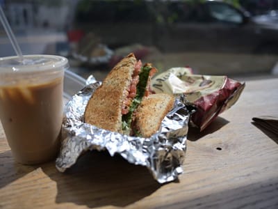 The Red Roaster Coffee & Eatery