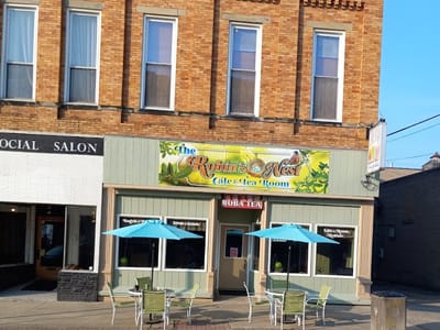 The Robin's Nest Cafe and Tea Room