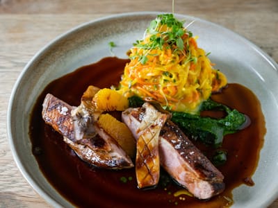 The Select Restaurant + Bar