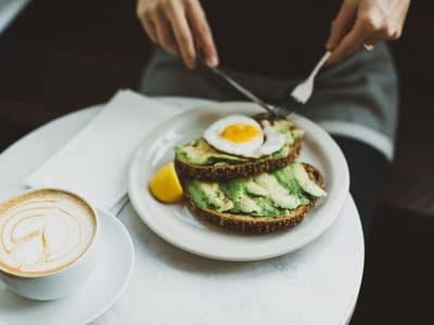 The Society Hotel Bingen Bar and Cafe