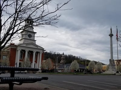 The Square Cafe and Bakery